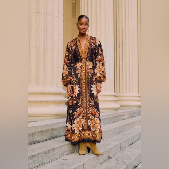 FARM Rio Dresses & Skirts - FARM Rio Black Majestic Garden Buttoned Puff Sleeve Maxi Dress Size Small